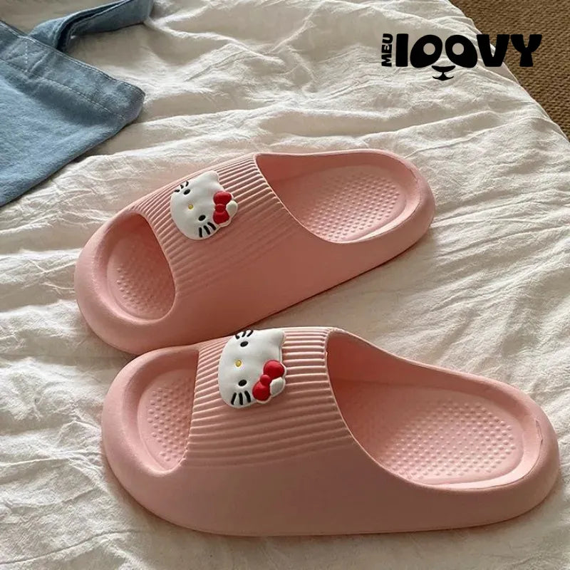 Chinelo Nuvem Hello Kitty